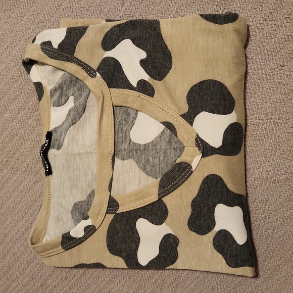 Leopard Print Top - Picture 10 of 10